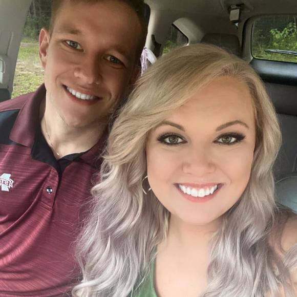 Meet your Posher, Rebecca - Picture 1 of 1